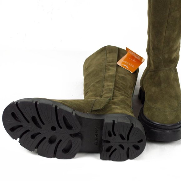 FARM Rio Knee High Lug Sole Boot - Picture 13 of 16